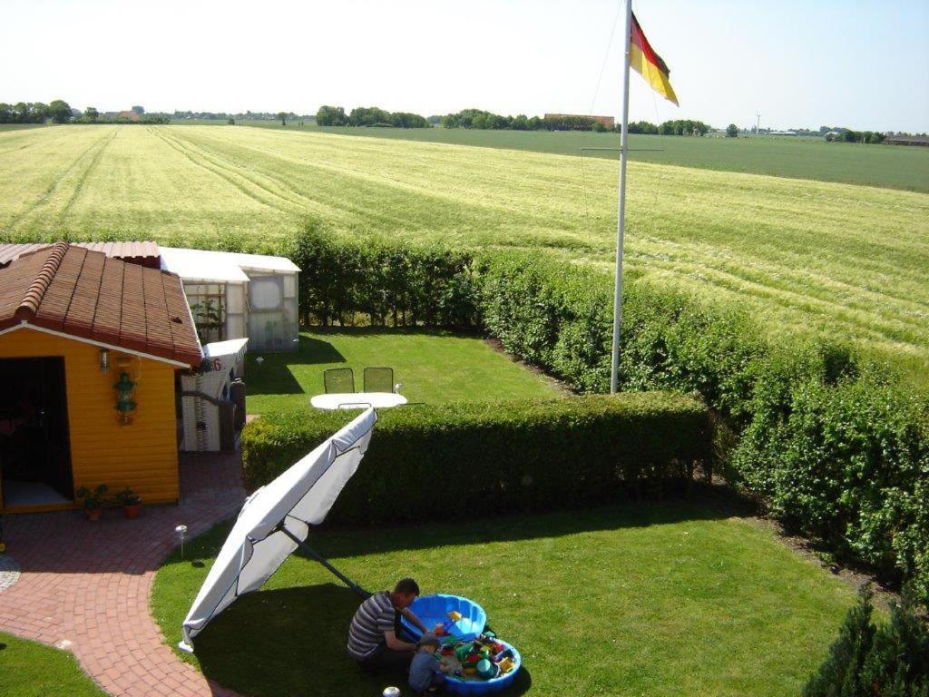 Neu! Ferienwohnung Nord Nessmersiel Exterior photo